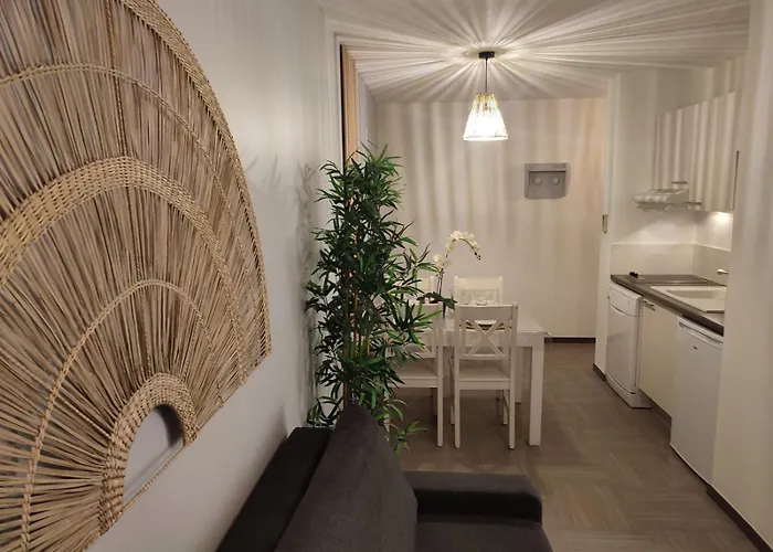 La Terrasse De L'imbut - Climatisation & Piscine * Greoux-les-Bains